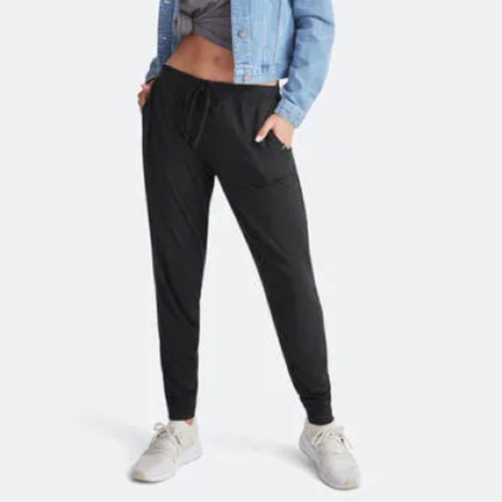 Meundies women’s joggers black M (NWOT)